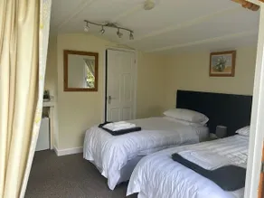 Belvedere Garden Lodge - Image 2