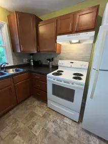 Quiet 1BR Urban Retreat In Fun, Funky Riverwest - Image 3