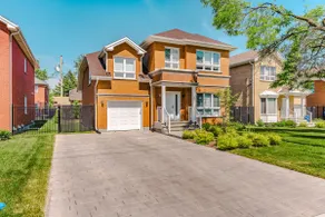 Spacious 6 Bedrooms Luxury Home - Image 2