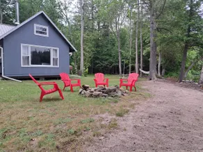 Cottage on McQuaby Lake - Image 2