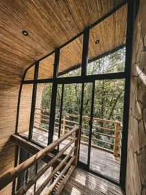 Cabin in the Jungle - Image 5