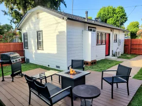 Cali Cottage with Backyard & Firepit - Image 3
