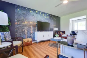Let's Gogh State - Close to State and Downtown! - Image 2