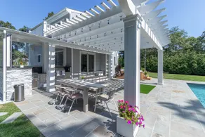 Hamptons Luxury • Pool, Jacuzzi & Outdoor Kitchen - Image 3
