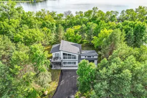 Modern Cabin Lake Life 3 Bed 3 Bath 2.5 Acres - Image 4