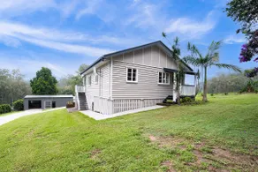 Glass House Cottage - Image 2