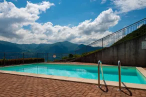 Italian vacation Homes - Iseo Lake Vista Retreat - Image 3