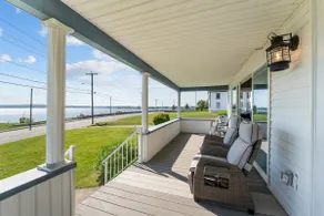 Boutique Luxury Waterfront w/Pool & Sunset Views - Image 3