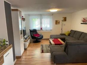 Lovingly furnished semi-detached house - Image 3