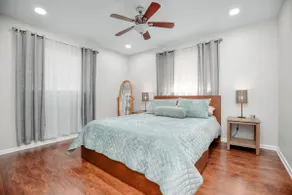 Charming Parkside Home - Image 5
