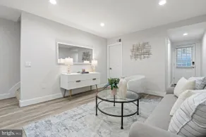 Roxboro Designer Suite - Image 4