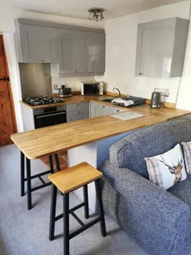 Historic, cosy cottage in town centre! - Image 2