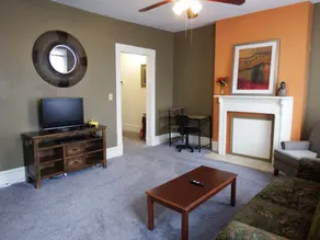 Clean and Comfortable Apartment in Downtown Macon - Image 3