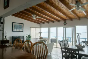 Las Tres Banderas Beach House - Image 5