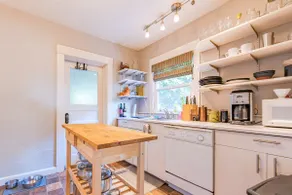 Charming Craftsman with Backyard - Dog Friendly! - Image 3