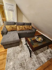 The Pent- 1 BR 2nd FL Apt., 5 min to UBS arena - Image 3