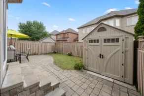 Fantastic 4 bedrooms house, 2 free Parking - Image 5