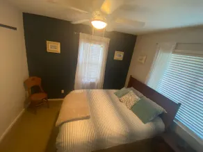 Cozy Cottage near Maytag Park - Image 2