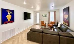 Holiday House - Image 3