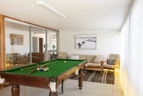 Nanna’s Beach House Pottsville cozy vintage vibes - Image 2