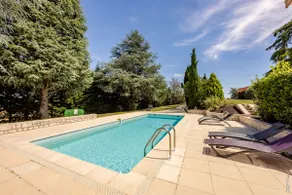 La Maison de Gradille -Piscine, Spa & Sauna - Image 3