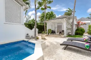 Stunning villa with amazing view - Image 3