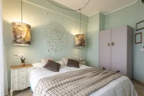 Three-room apartment with beach/sea view - Image 3