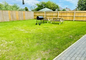 5-Bedroom Cottage, New Waltham, Grimsby - Image 4