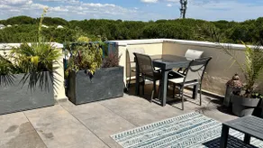 Rooftop apartment near the beach - Image 2