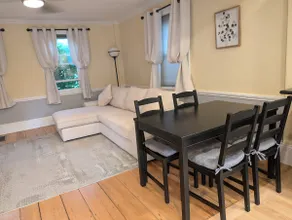 2BR Townhouse Family-Friendly Stay near Boston” - Image 2