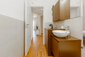 Family Home - Green & Quiet Area - Image 4