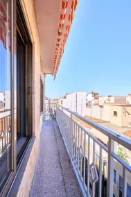 El patio del Barrio del oeste - Image 2
