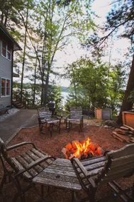 Linda's Lake House - Lake Days & Cozy Nights - Image 5