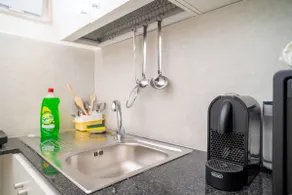Downtown Taranto: Accommodation for 6 guests + WiFi - Image 3