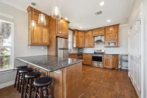Surfside Retreat! Amazing Views, Steps to Beach! - Image 5