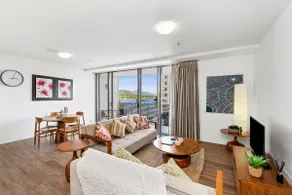 Aqua Vista at Harbour Lights—Waterfront Serenity - Image 4