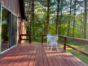 Peaceful Driftless A-Frame - Image 5