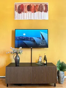Kitchen, portafilter machine, Netflix, Wi-Fi, location - Image 4