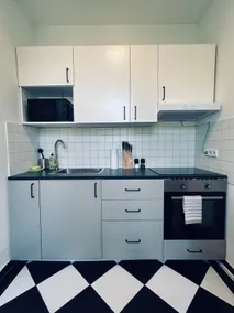 Kitchen, portafilter machine, Netflix, Wi-Fi, location - Image 3