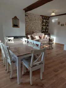 Spacious country apartment - Image 2
