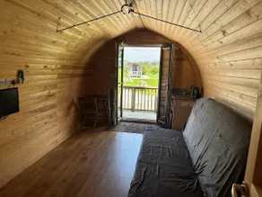 Ribblesdale En-suite Camping Pod - Image 3