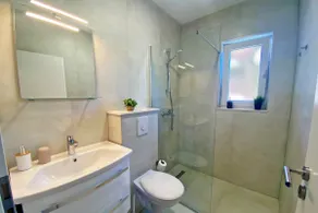 Apartment Concierge 1 - Image 5