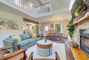 Fire pit, Hot tub, Shuffleboard, Game Room & More! - Image 3