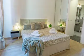 *PiETRASANTA center* - Train Station - Wifi - AC - Image 3