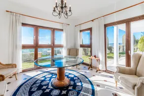 Exclusive 6-room house - Pantel, Pool & View - Image 2