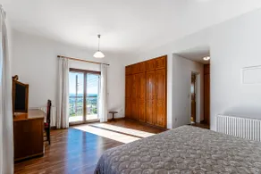 Exclusive 6-room house - Pantel, Pool & View - Image 4