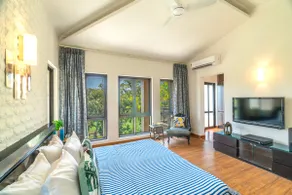 Stylish 3 BR Villa in Golf Course Resort, Manesar - Image 2