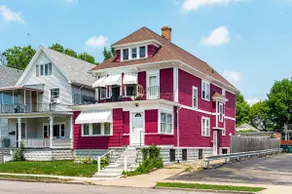 Spacious 7BR Arcade WiFi FreeParking King Sleep 21 - Image 2