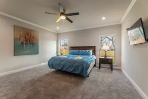 Family Friendly 4 Bed | Close to Downtown - Image 3