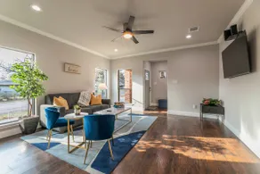 Family Friendly 4 Bed | Close to Downtown - Image 2